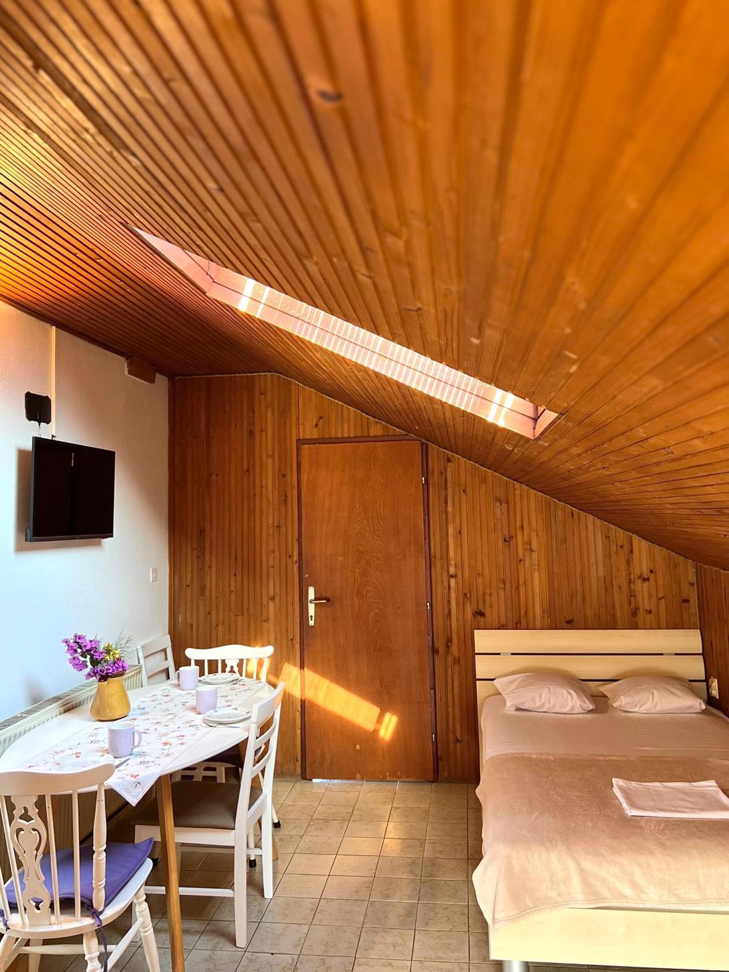 Apartament Rubin Jelsa Zewnętrze zdjęcie